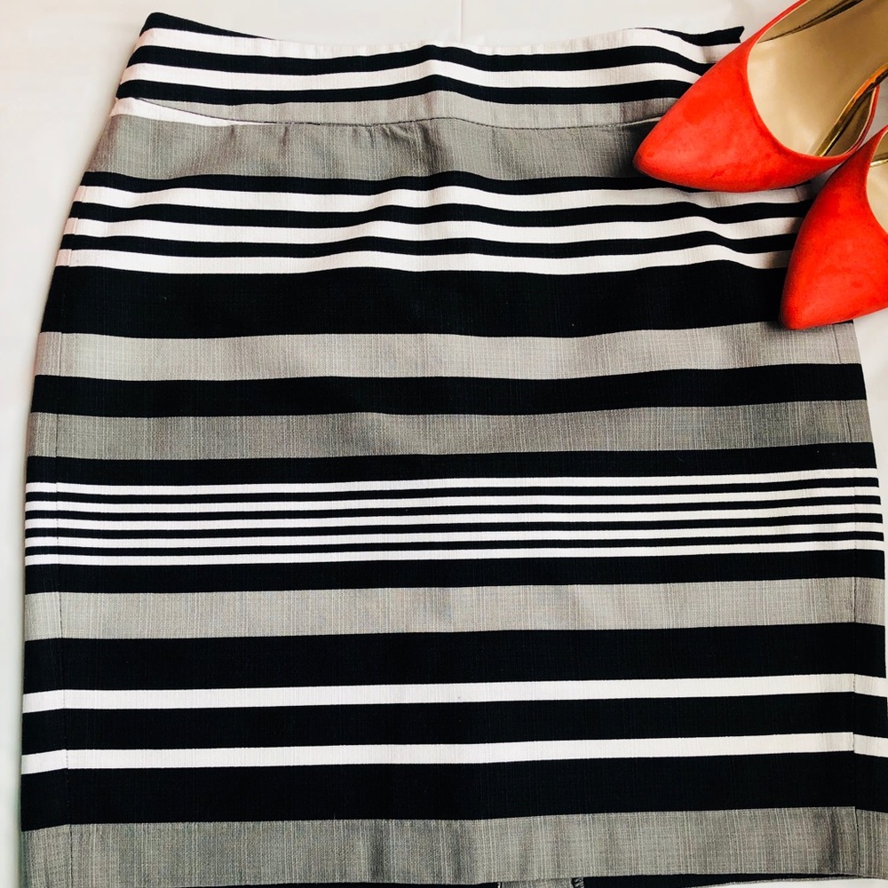 Banana Republic Striped Skirt